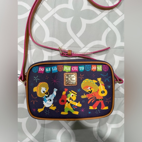 Dooney & Bourke The Three Caballeros Crossbody purse - Picture 3 of 7